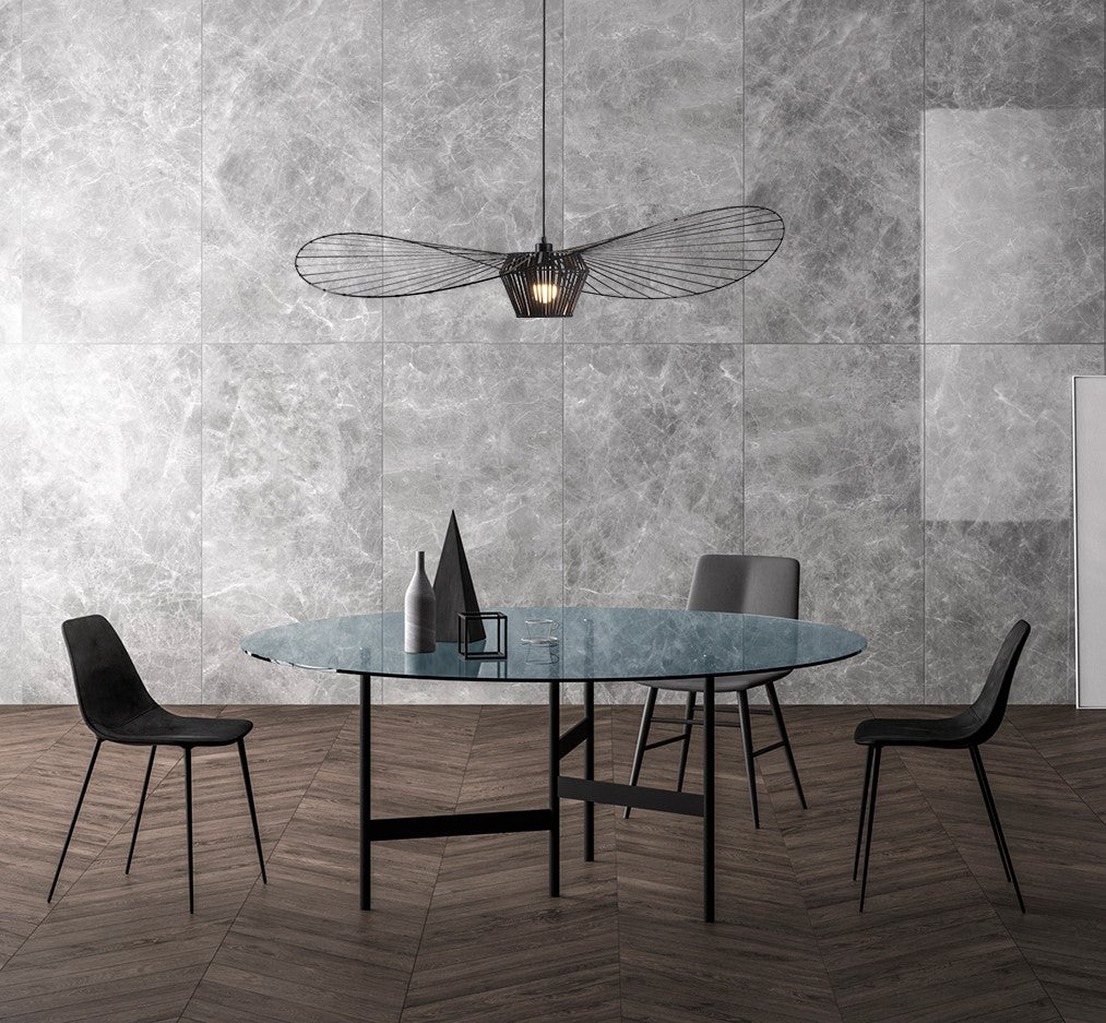 Zwarte hoedvorm lamp