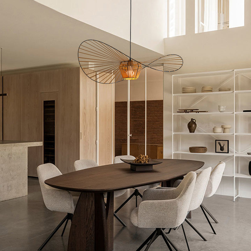 Goudbruine design hanglamp in hoedvorm – stijlvol en modern
