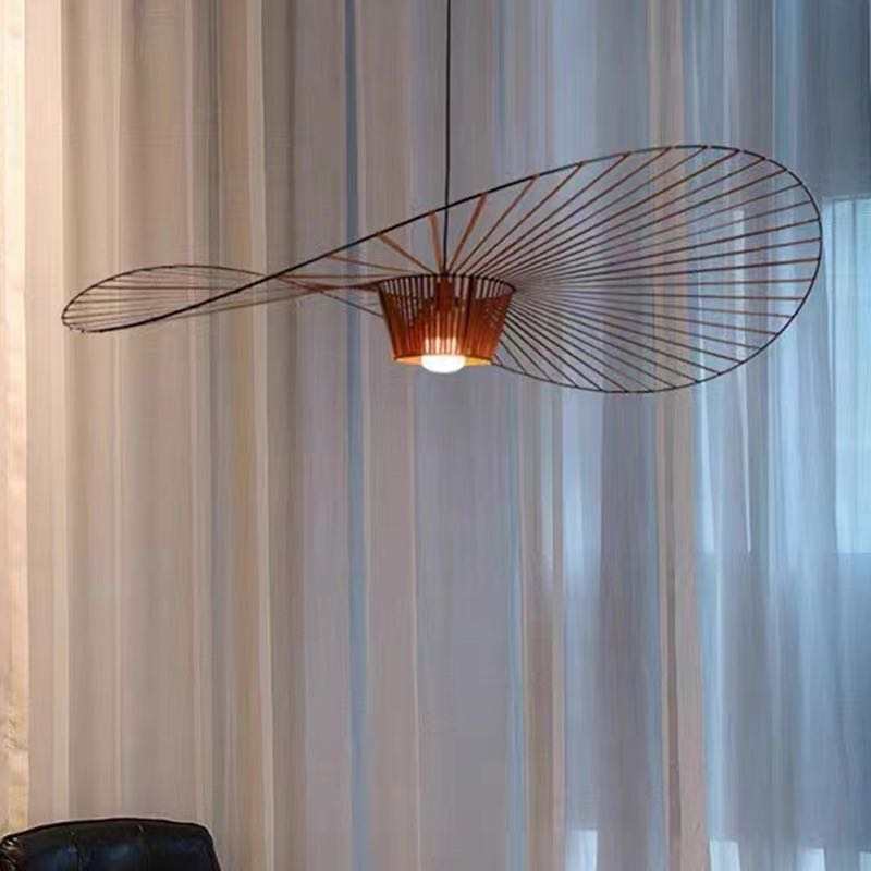 Designer lamp hoedvorm