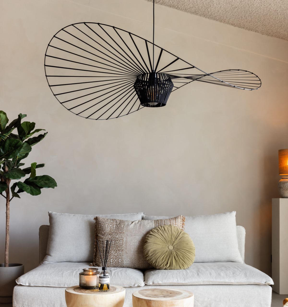 Moderne Luftige Deckenlampe - Wohnzimmer